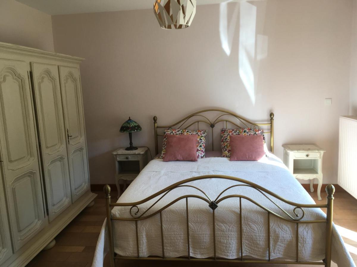 Bed and Breakfast Chez Bernadette Et Victor Витрак Экстерьер фото